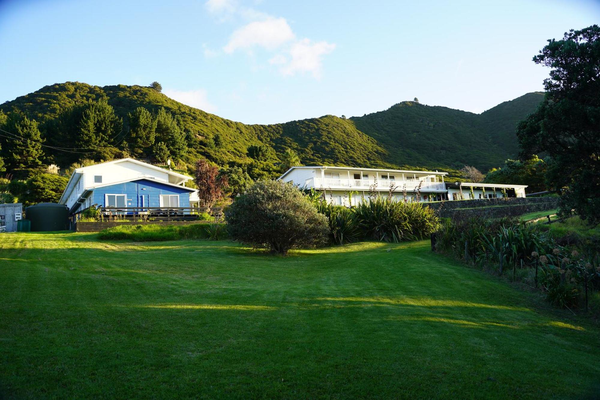 Lottin Point Motel Cape Runaway ภายนอก รูปภาพ